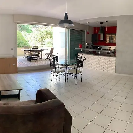 Super Arboré Avec Barbecue Et Parking Appartement *