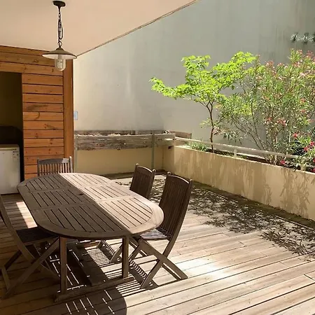 Appartement Super Arboré Avec Barbecue Et Parking *