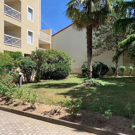 Appartement Super Arboré Avec Barbecue Et Parking Valence (Drome)