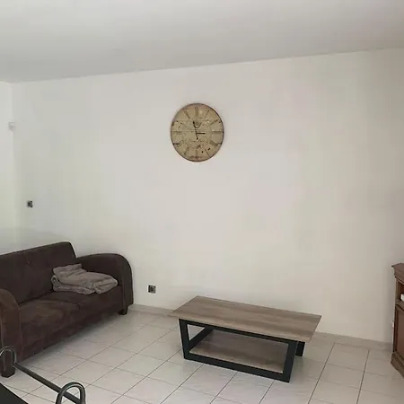 Super Arboré Avec Barbecue Et Parking * Valence (Drome)